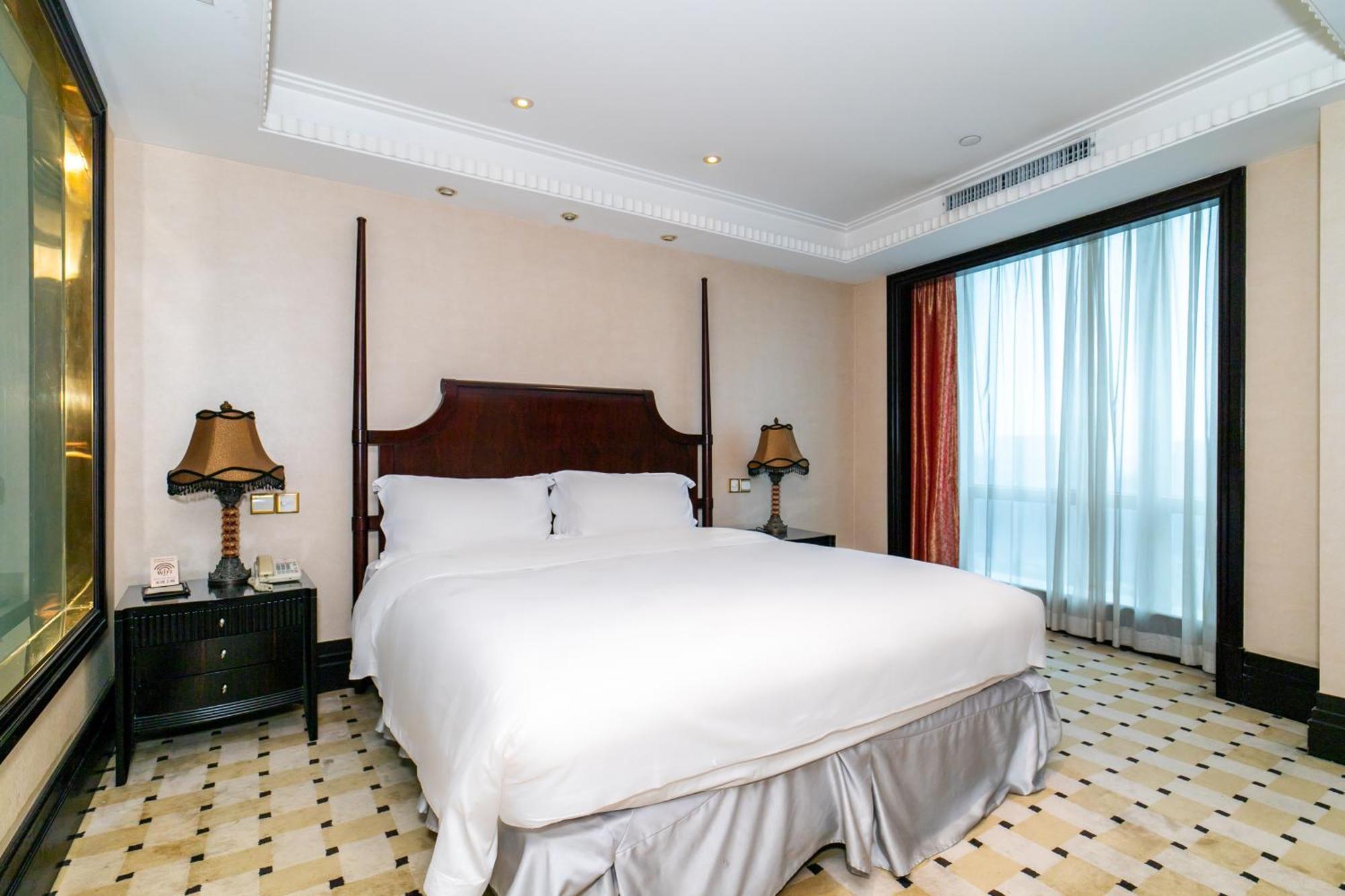 Royal Mediterranean Hotel Quảng Châu Ngoại thất bức ảnh